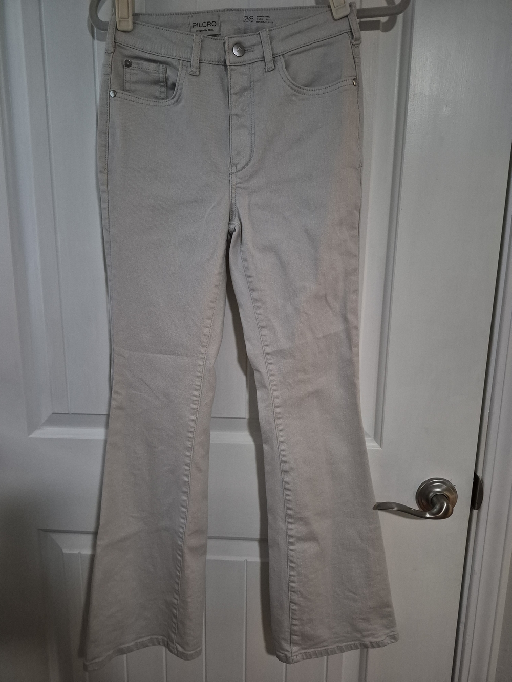Pilcro High-Rise Boot Cut Flare Jeans Light Gray Size 26